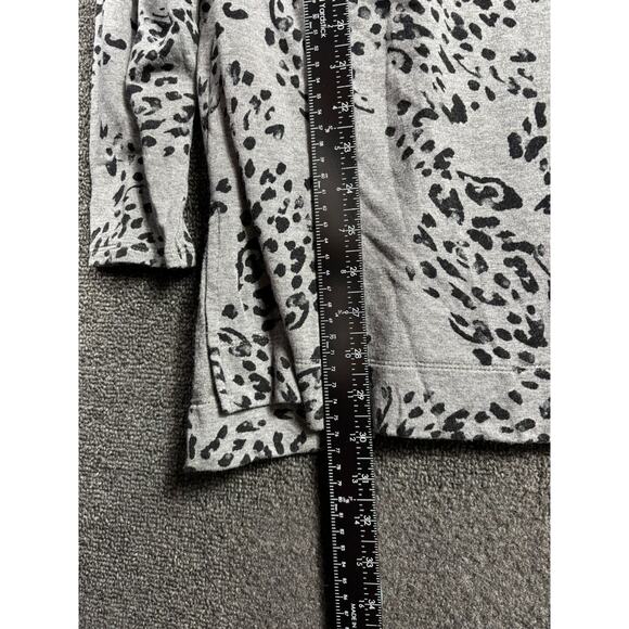 Chico's Zenergy Animal-Print Tunic Top Womens Size 12/14 Gray Brushed Fleece - Picture 4 of 5